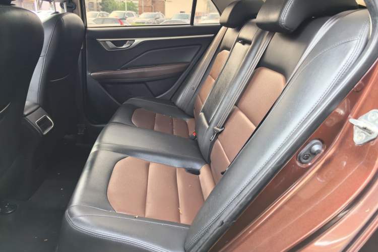 Used Geely Auto Vision 2018 1.5L Automatic Happiness Edition Left Rear Seat