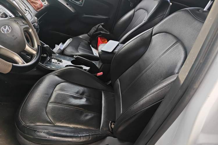 Used Hyundai ix35 2013 2.0L Automatic Two-Wheel Drive Smart GLS China V Standard Left Front Seat