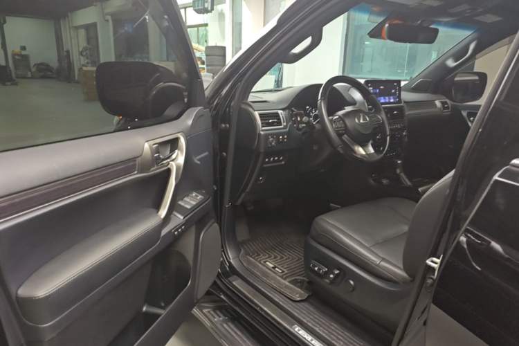 Used Lexus GX 
