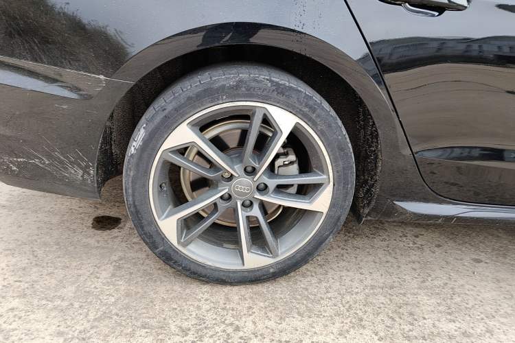 Used Audi A4L 2020 40 TFSI Fashion Dynamic Model