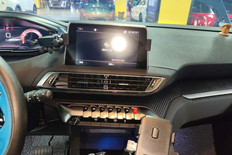 Used Peugeot 5008 2017 380THP 7-Seater Elite Edition
