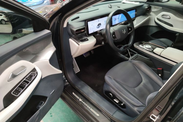 Used ARCFOX Alpha S 2021 708S+ 160kW Driver Seat