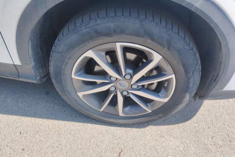 Used Geely Auto Coolray 2020 Facelift 240T DCT Hunter Right Front Wheel Hub