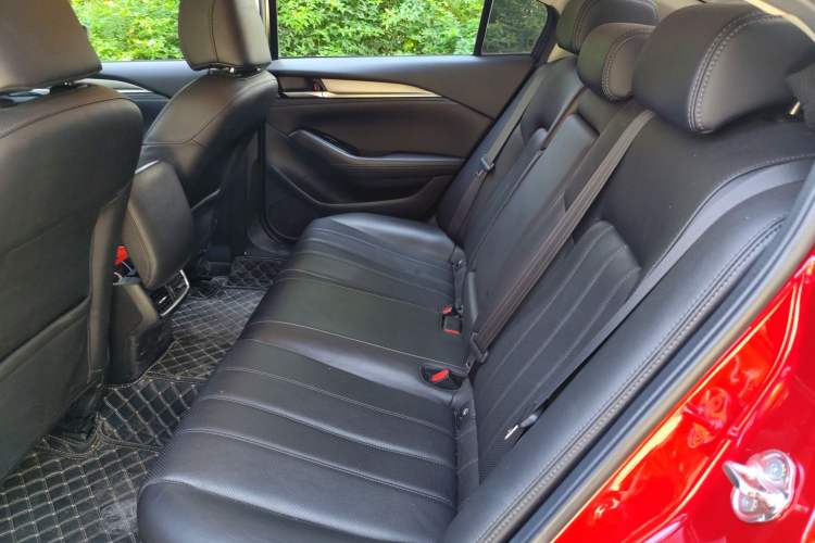 Used Mazda Atenza 2020 2.0L Blue Sky Luxury Edition
