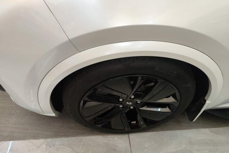 Used Li Auto L9 2022 Max model