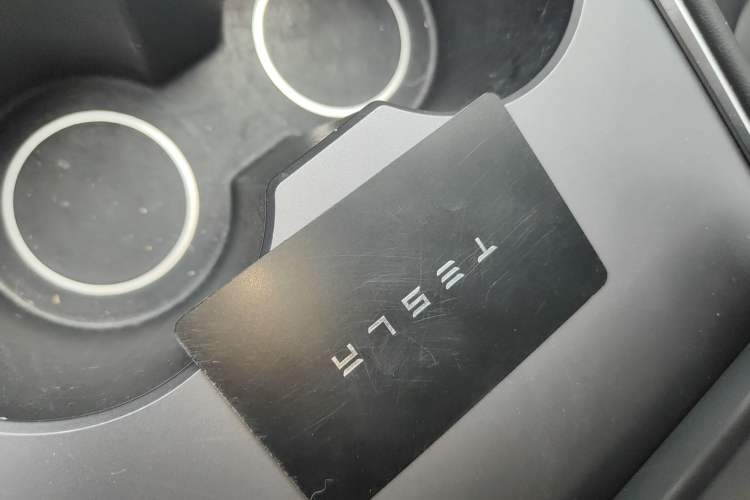 Used Tesla Model Y 2022 Rear-Wheel-Drive Version