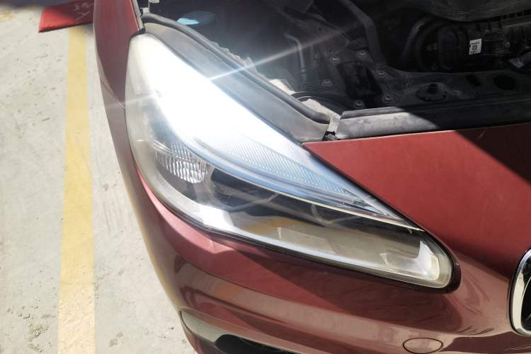 Used BMW 2 Series Active Tourer 2015 218i Sports Design Package Right Front Headlight