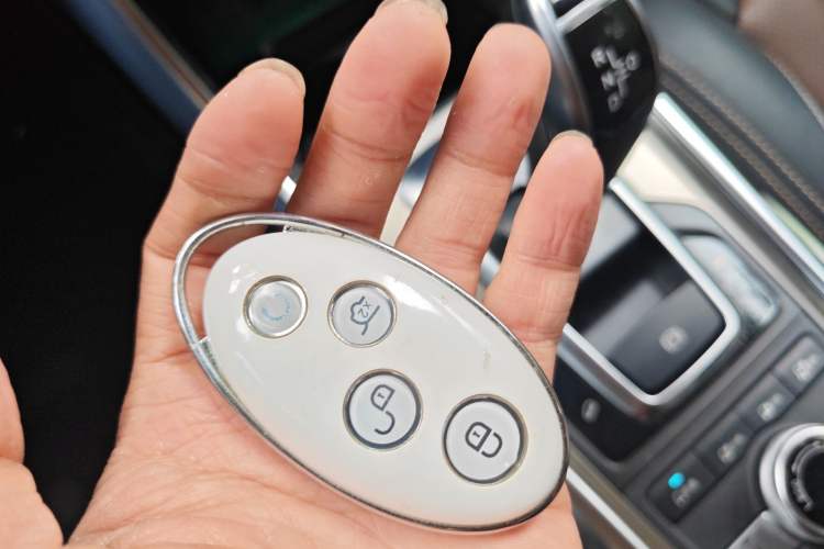 Used BYD Song New Energy 2017 Song DM 1.5TID All-Wheel Drive Luxury Model
