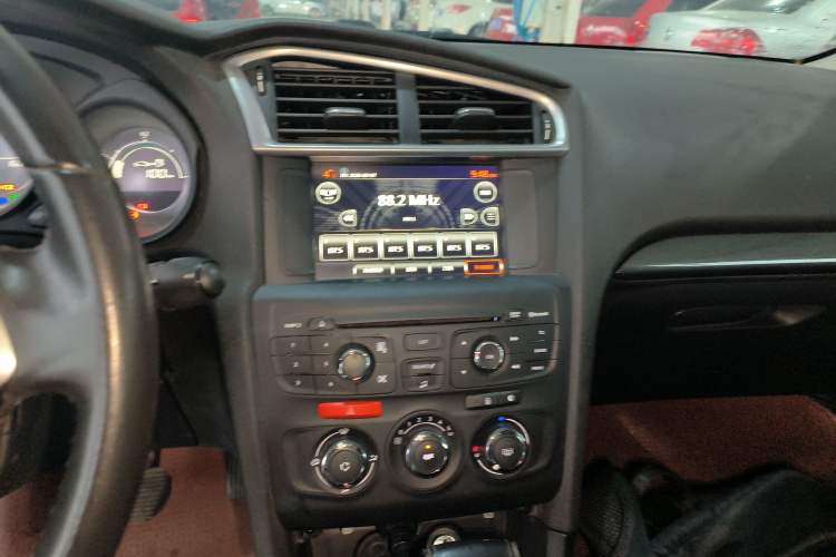 Used Citroen C4L 2016 1.2T Automatic Leading Model
