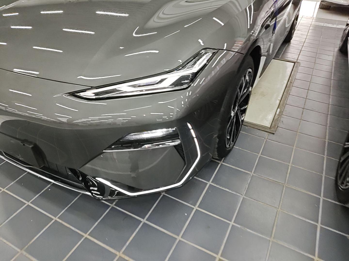 Geely Galaxy E8 2025 700 km Long-Range Intelligent Driving Version — снимка 8