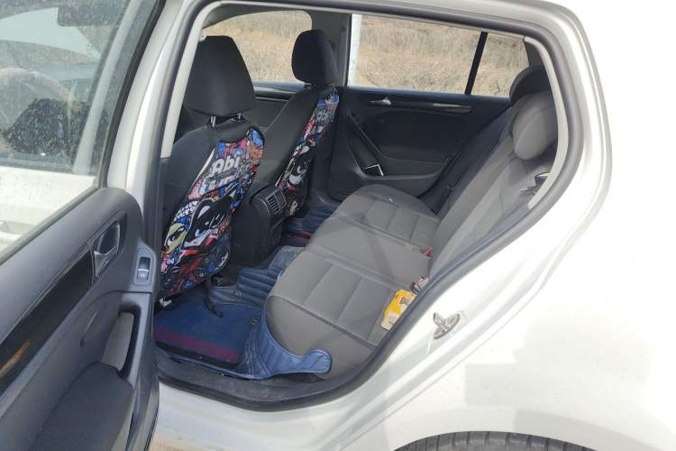 Used Volkswagen Golf 2012 1.6L Automatic Comfort Model
