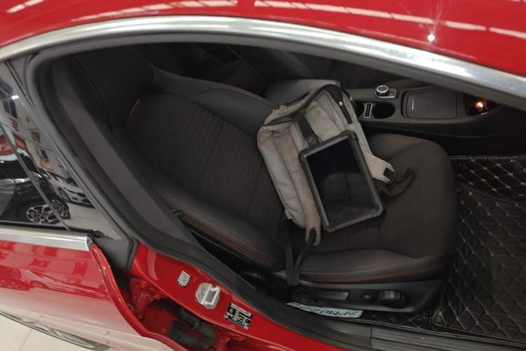 Used Mercedes-Benz CLA 2015 CLA 220 4MATIC
