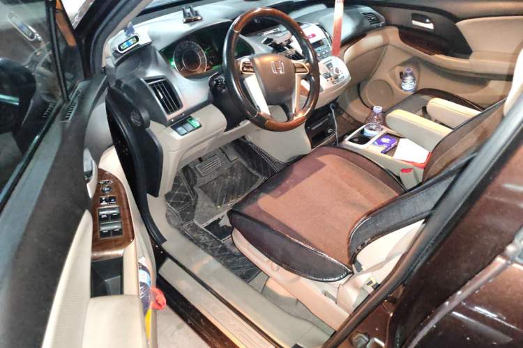 Used Honda Odyssey 2014 2.4L Elite Edition