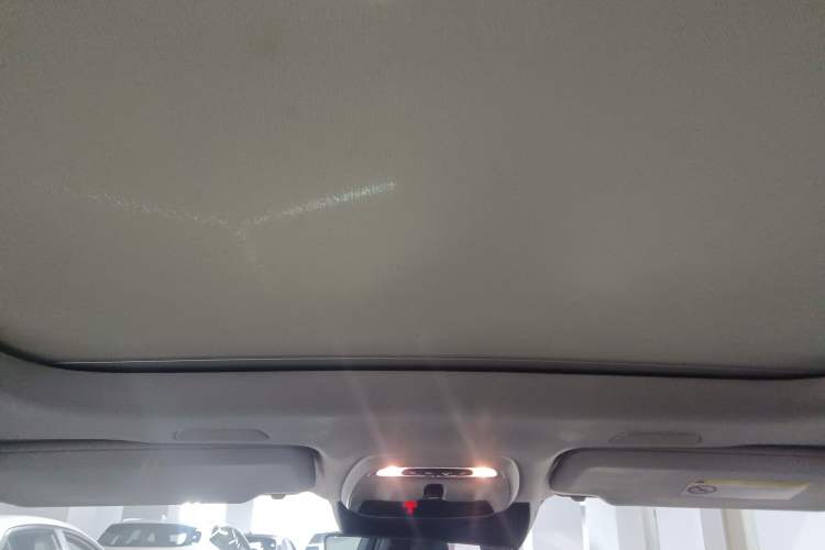 Used Volvo S90 2018 T4 Zhiyuan Edition
