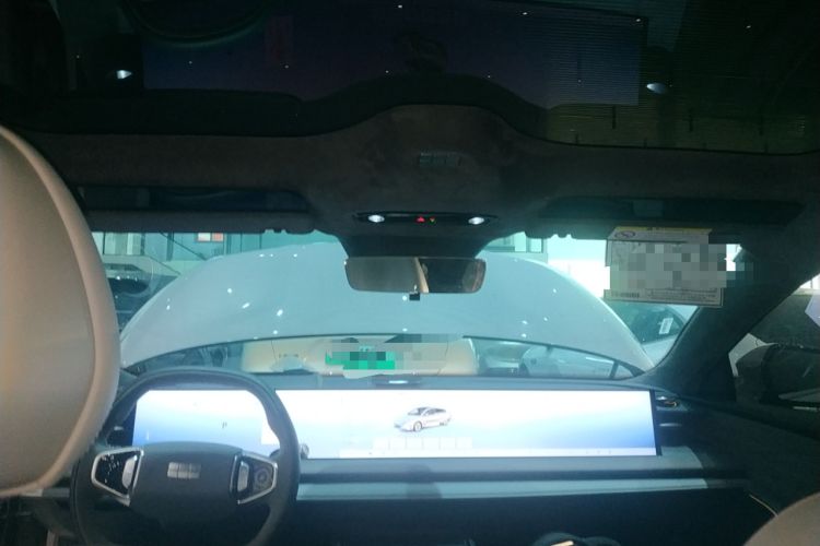 Used Geely Galaxy E8 2024 665 km Range Rear-Drive Starship Long-Range Version