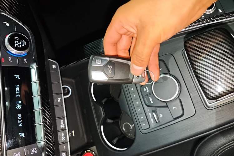 Used Audi A5 2017 Coupe 40 TFSI Fashion Model