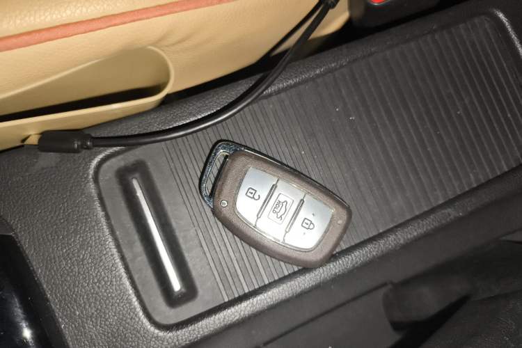 Used Hyundai Elantra (5th Generation / Langdong) 2015 1.6L Automatic Leading Model
