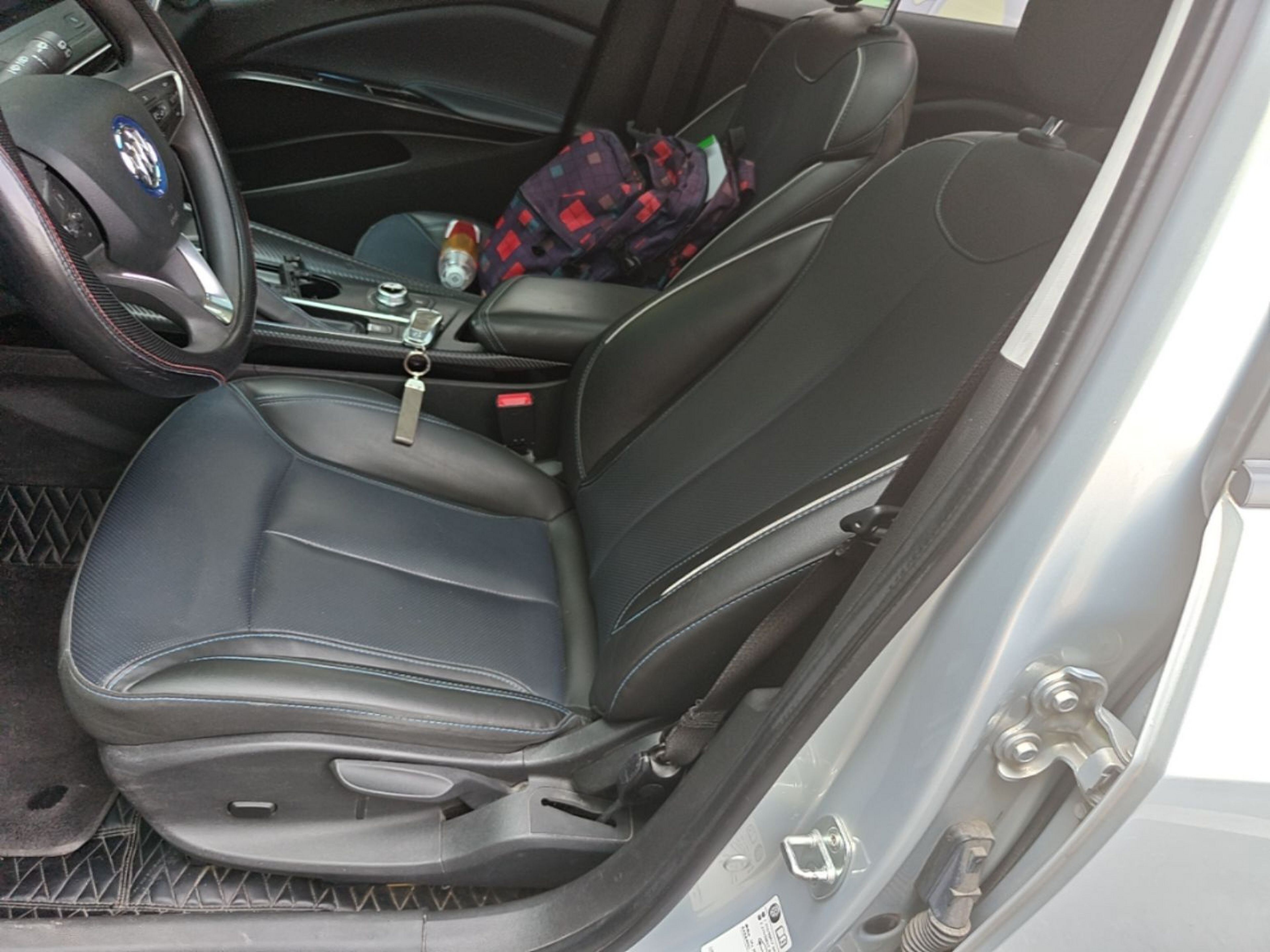 Interior delantero