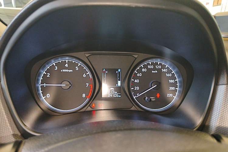 Used Hyundai Verna (older generation) 2017 1.4L Manual Refreshed Version China V Standard Instrument Cluster