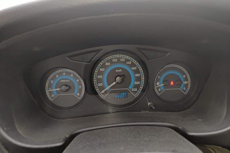 Used Soueast V3 Lingyue 2015 1.5L Manual Happiness Edition Instrument Cluster