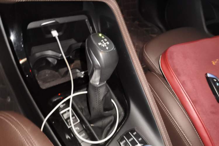 Used BMW X1 New Energy 2020 xDrive30Le Premium Edition Gear Lever