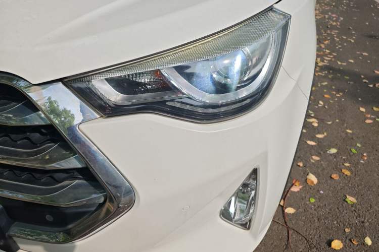 Used JAC Group Refine S3 2017 1.5L Manual Luxury Smart Model Left Front Headlight