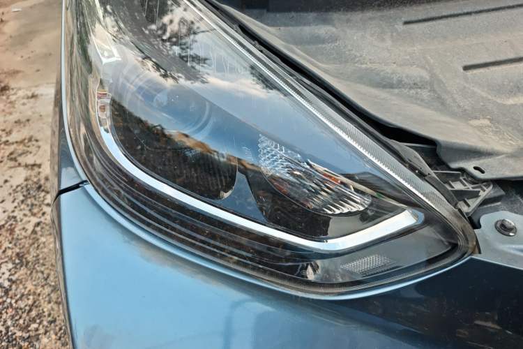 Used Chery Little Ant 2021 150 000 Yuan Ant Fan Edition Ant Stylish Version Lithium-Ion Battery Right Front Headlight