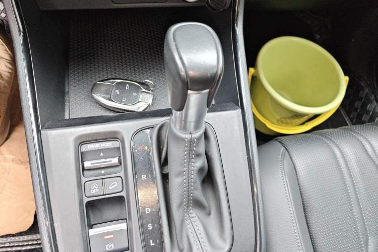 Used Honda Breeze 2023 240TURBO Two-Wheel-Drive Luxury Edition 5 Seats
