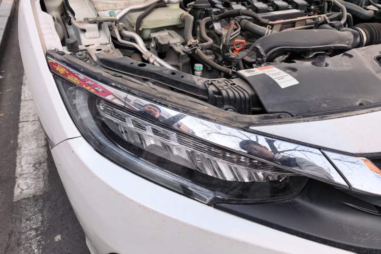 Used Honda Civic 2016 220TURBO CVT Prestige Edition
