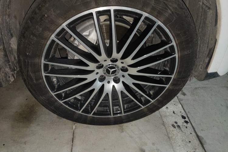 Used Mercedes-Benz GLC 2023 GLC 300 L 4MATIC Luxury 7-Seater