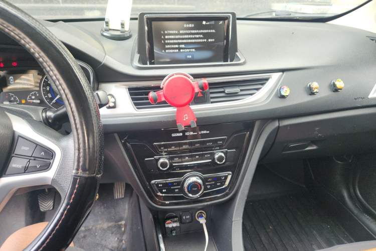 Used CHANGAN Alsvin V7 2015 1.6L Manual Joyful Edition China IV Audio And AC Panel