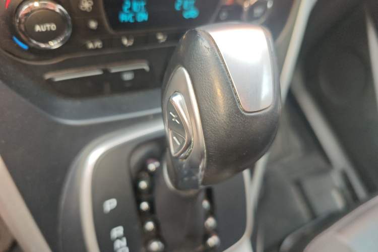 Used Ford Kuga 2015 1.5L GTDi Two-Wheel Drive Fashion Edition