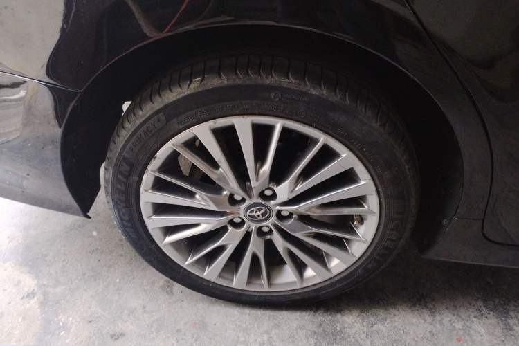 Used Toyota Camry 2019 Dual-Engine 2.5 HG Luxury Edition China VI Standard Exterior 5