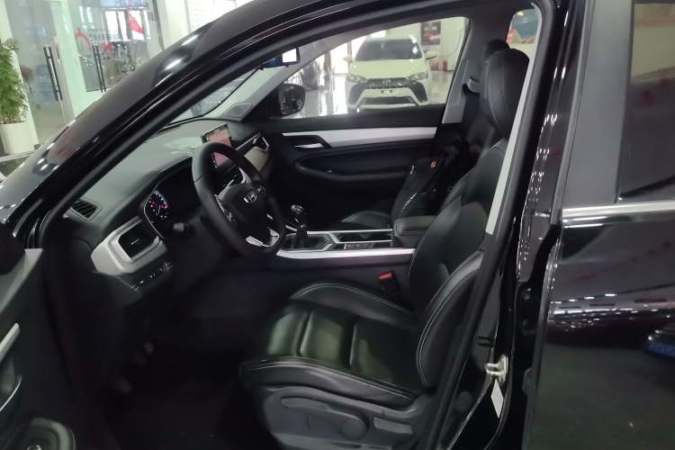 Used Geely Auto Vision X6 2020 1.4T Manual Luxury Model
