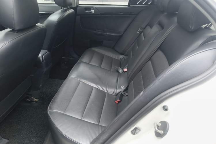 Used Mitsubishi Lancer EX 2013 Xinyuan Edition 2.0L CVT Flagship Model