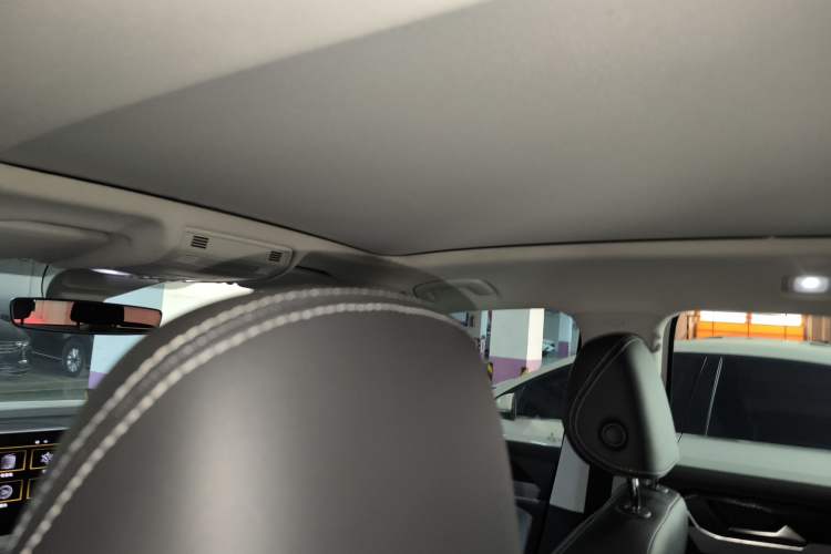 Used Volkswagen Tayron 2023 280TSI Two-Wheel-Drive Luxury Plus Advanced Version