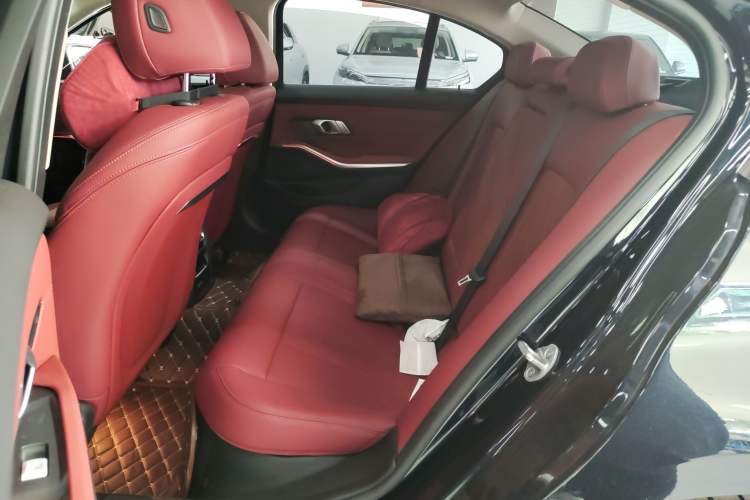 Used BMW 3 Series 2024 325i M Sport Package
