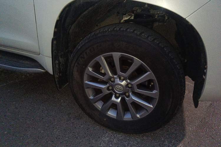 Used Toyota Prado 2018 3.5L Automatic TX-L NAVI with Rear-Mounted Spare Tire
