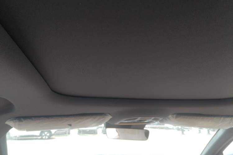 Used Geely Galaxy Galaxy Xingjian 7 EM-i 2025 120km Flagship Edition
