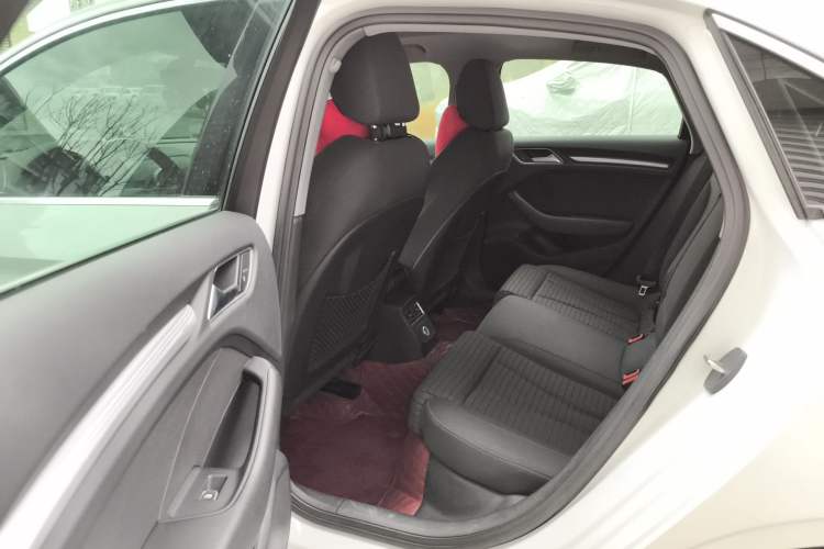 Used Audi A3 2017 Limousine 35 TFSI Sport Edition Left Rear Seat