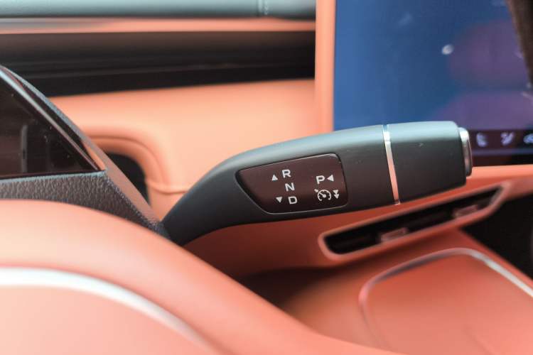 Used Deepal S07 2024 215Max Range-Extended Version
