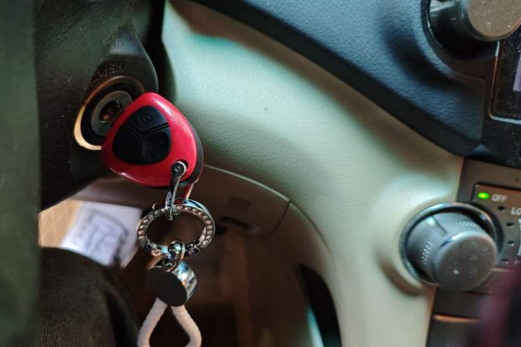 Used Toyota Highlander 2011 2.7L Two-Wheel Drive 5-Seater Elite Edition
