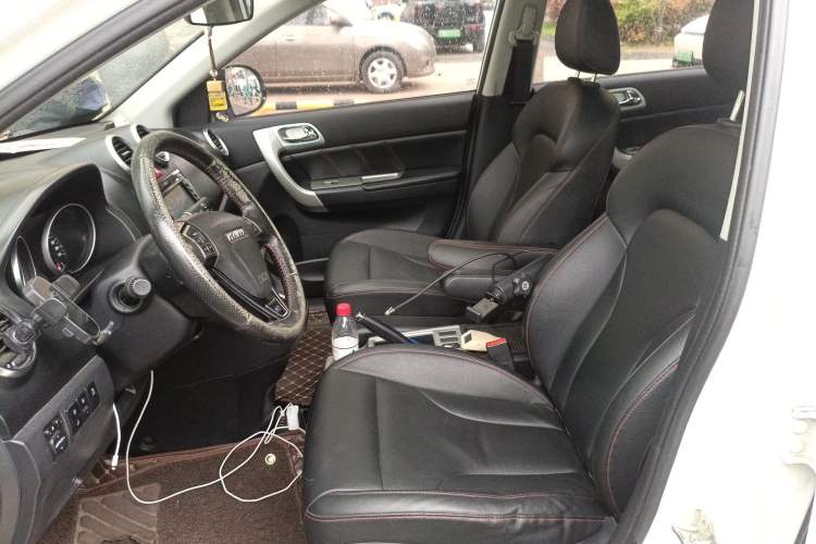 Used Haval H6 2016 Upgraded Model 1.5T Automatic Two-Wheel Drive Elite Version
