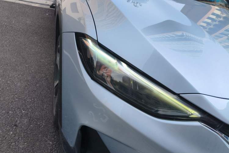Used Chevrolet Menlo 2020 Starry Edition Right Front Headlight