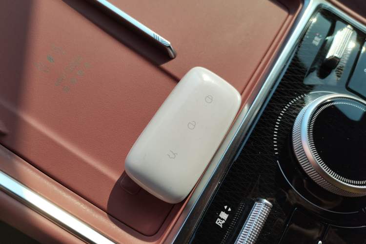 Used Geely Galaxy L6 2025 EM-i 140km Starship Edition
