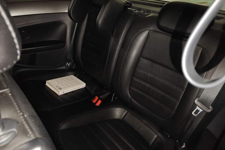 Used Volkswagen Beetle 2018 180TSI Obsidian Series Special Edition