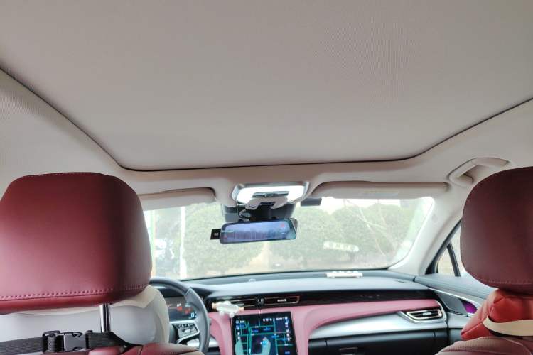 Used Hongqi H5 2023 2.0T Automatic Smart Connect Flagship Edition