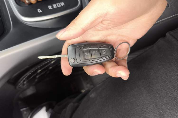 Used Ford Kuga 2013 1.6L GTDi Two-Wheel-Drive Trend Model