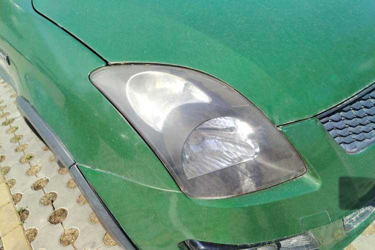 Used Suzuki Swift 2013 1.5L Automatic Standard Edition Right Front Headlight