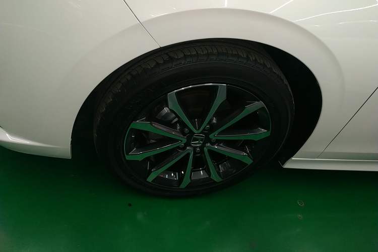 Used Honda Integra 2023 240TURBO CVT Luxury Edition Left Front Wheel Hub